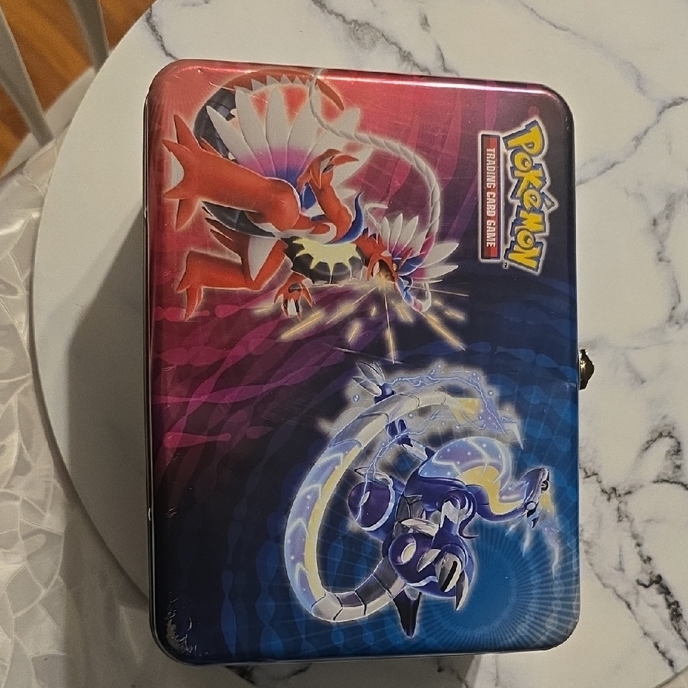 Pokemon Red and Blue Collector's Lunch Box